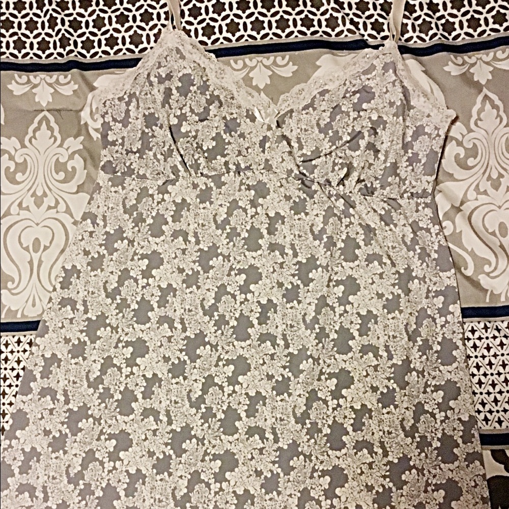 Laura Ashley Nighty/Slip
